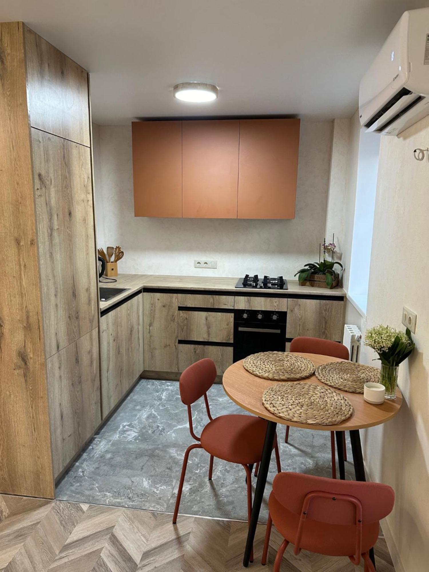 Terracotta Appartement Krementsjoek Buitenkant foto